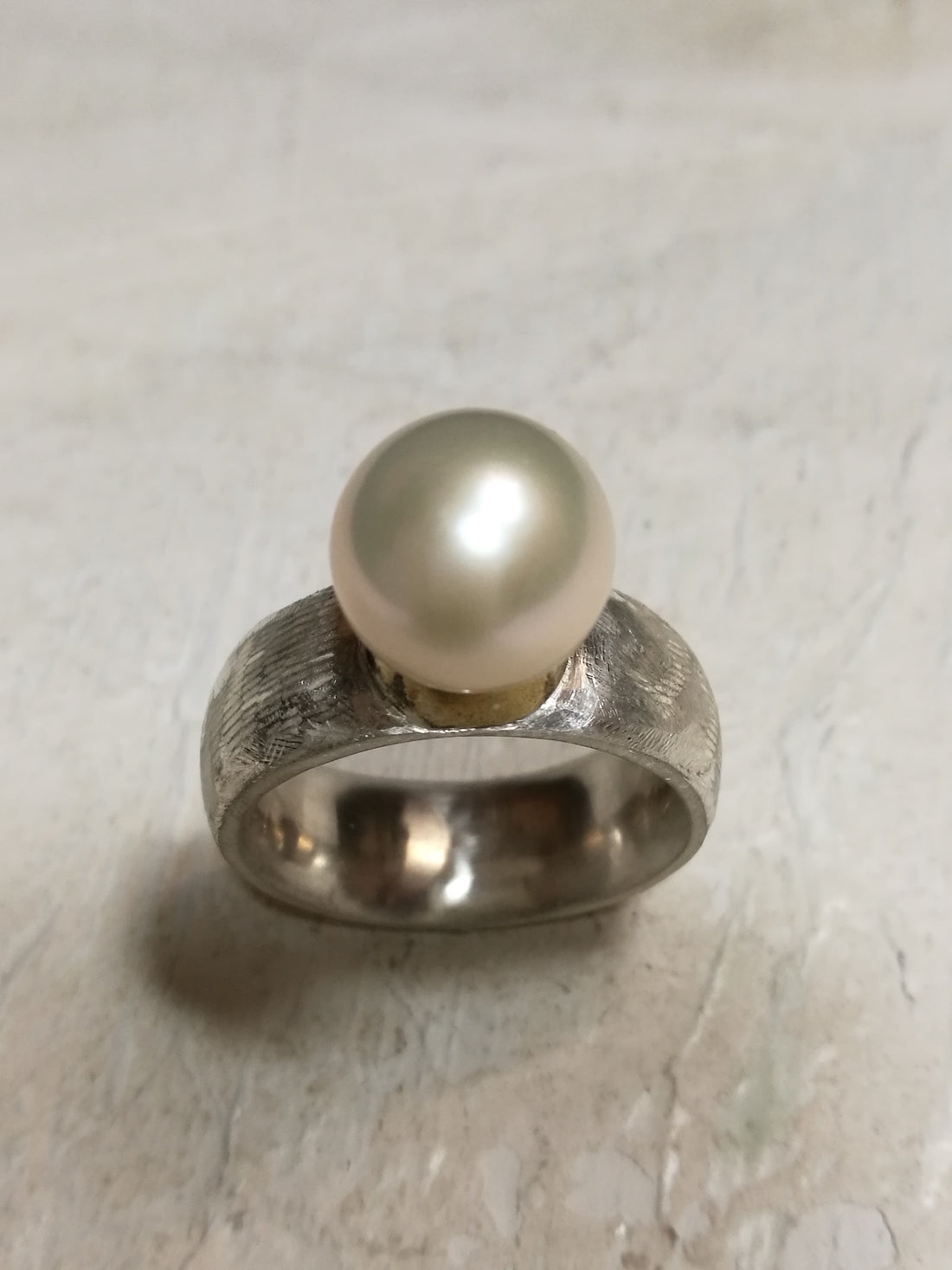 Anello Perla Grosso | Molsaiwona Gioielli Artigianali