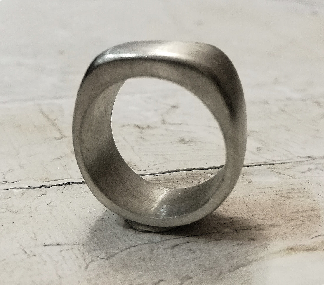 Anello Fascia | Molsaiwona Gioielli Artigianali